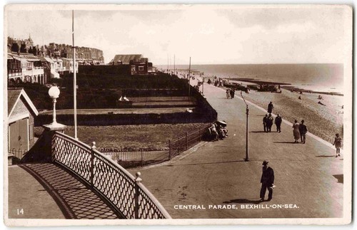 Bexhill sea sussex central - bexhill-on-sea,